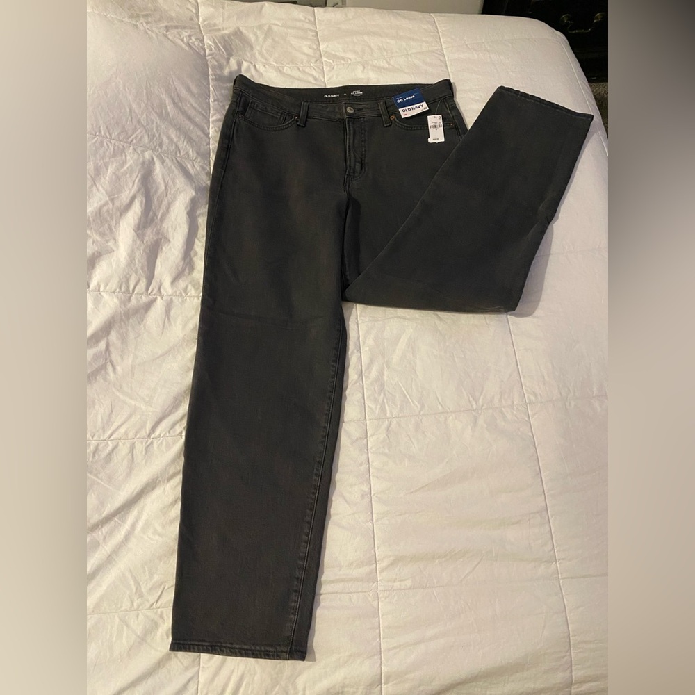 Women’s Black Jeans - Classic Straight Fit